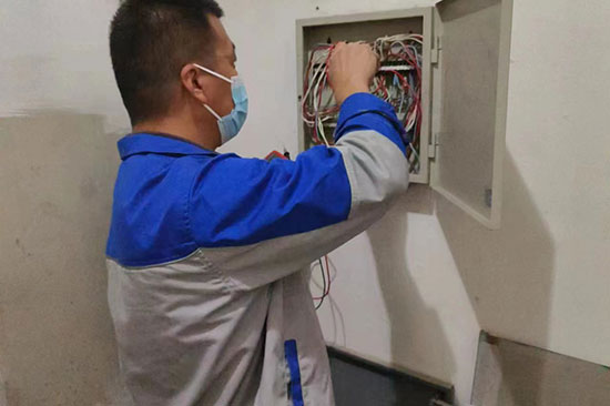 消電檢必須用物業(yè)指定的公司來做嗎？